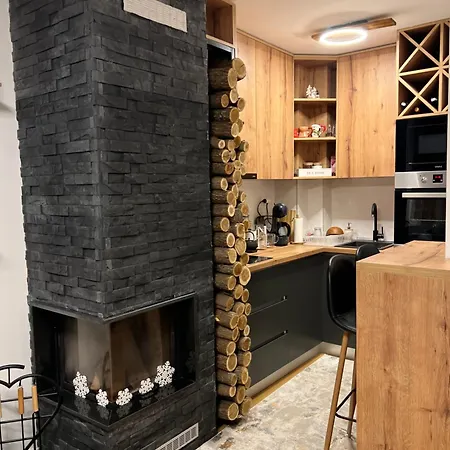 Forest View Apartment *